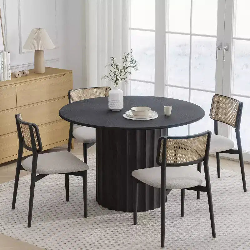Dovelina Round Dining Table Mid-Century Dining Room Table with Designer Table Base